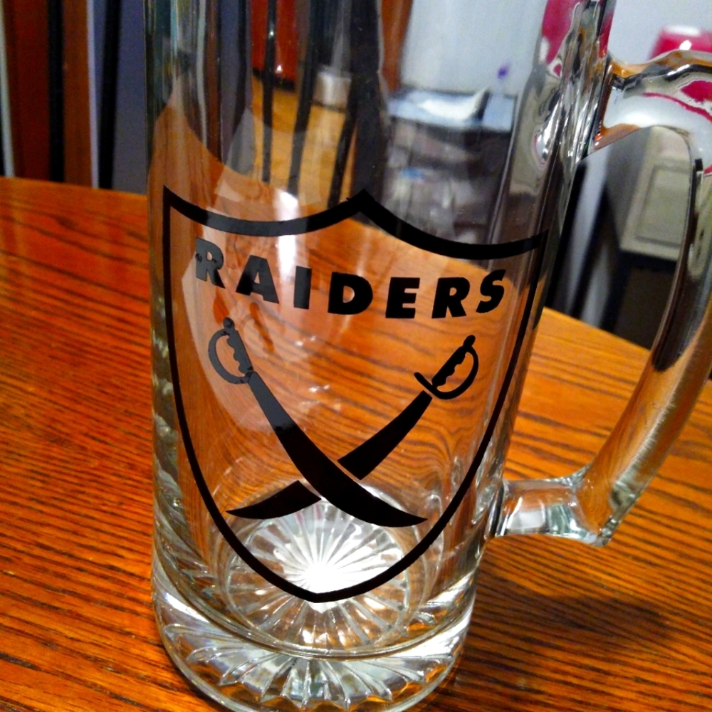 Raiders Glass mug